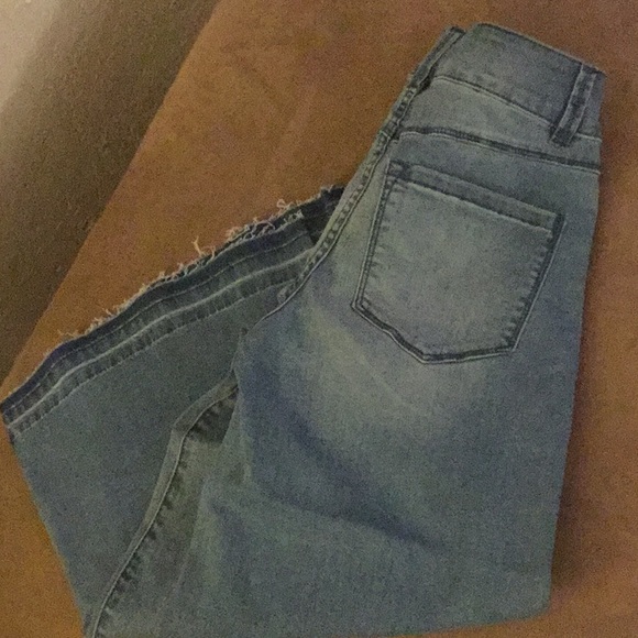 Bebe - Picture 2 of 3